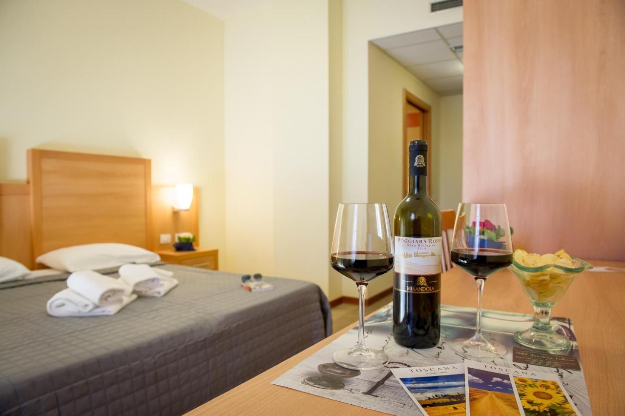 Hotel Foresteria โวลแตร์รา ภายนอก รูปภาพ